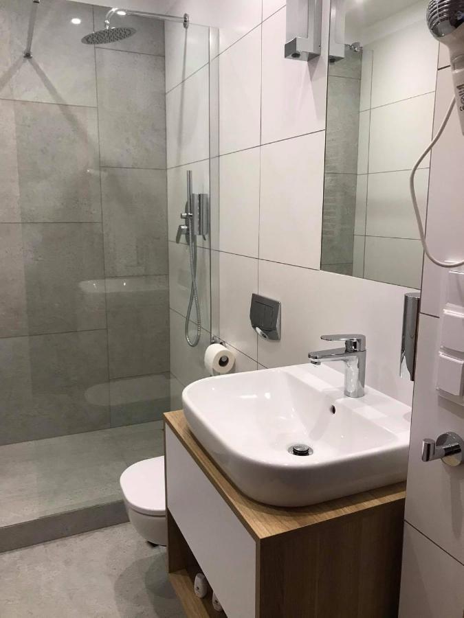 Hubertus Aparthotel & Restaurant & Horse Club Старогард-Гданьский Экстерьер фото