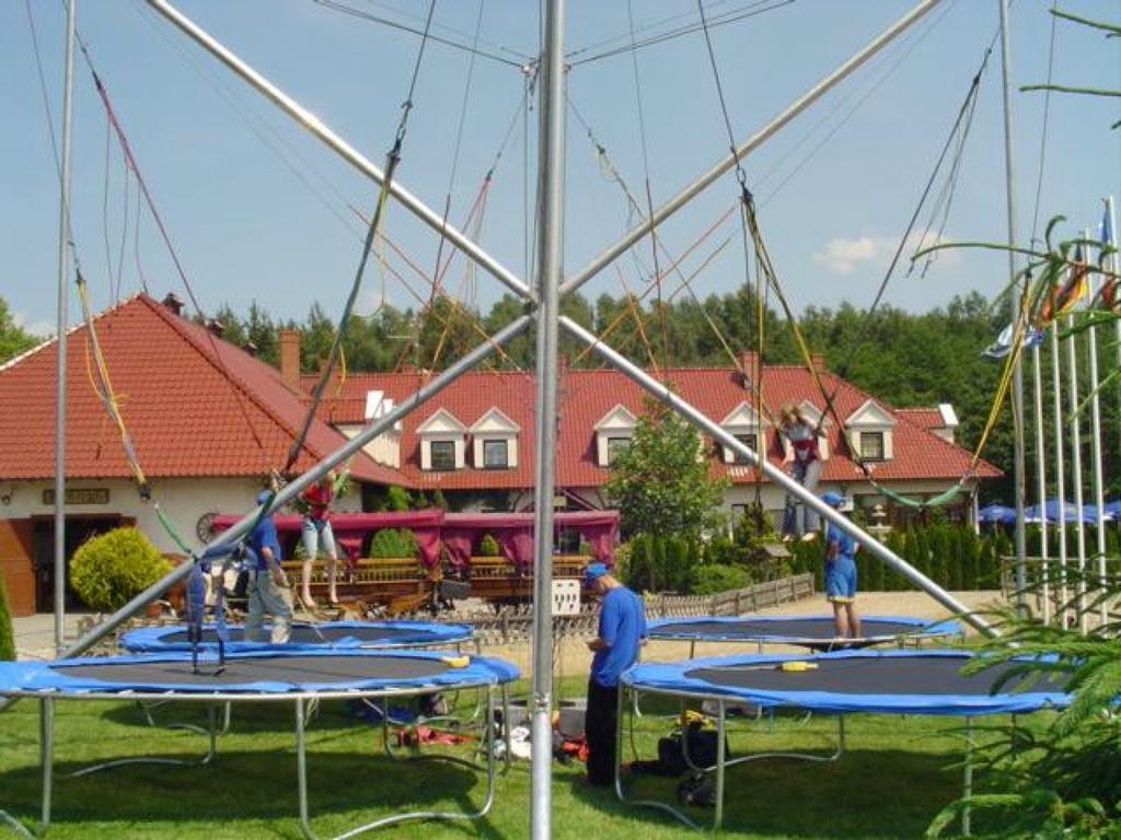 Hubertus Aparthotel & Restaurant & Horse Club Старогард-Гданьский Экстерьер фото