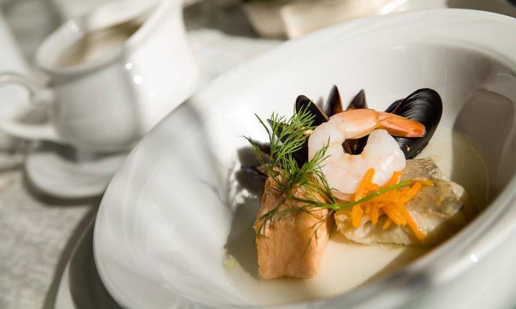 Hubertus Aparthotel & Restaurant & Horse Club Старогард-Гданьский Экстерьер фото